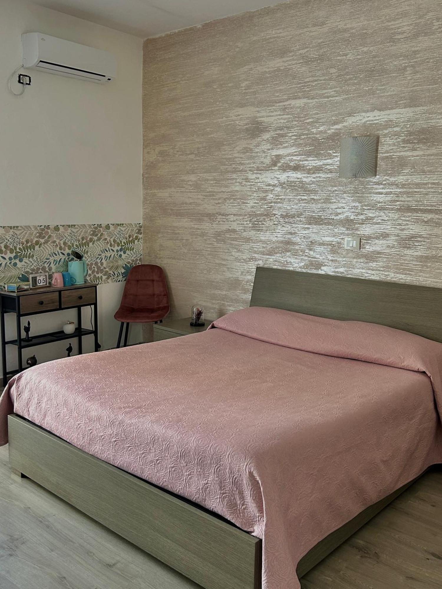 La Finestrella Apartment Giardina Gallotti Exterior photo